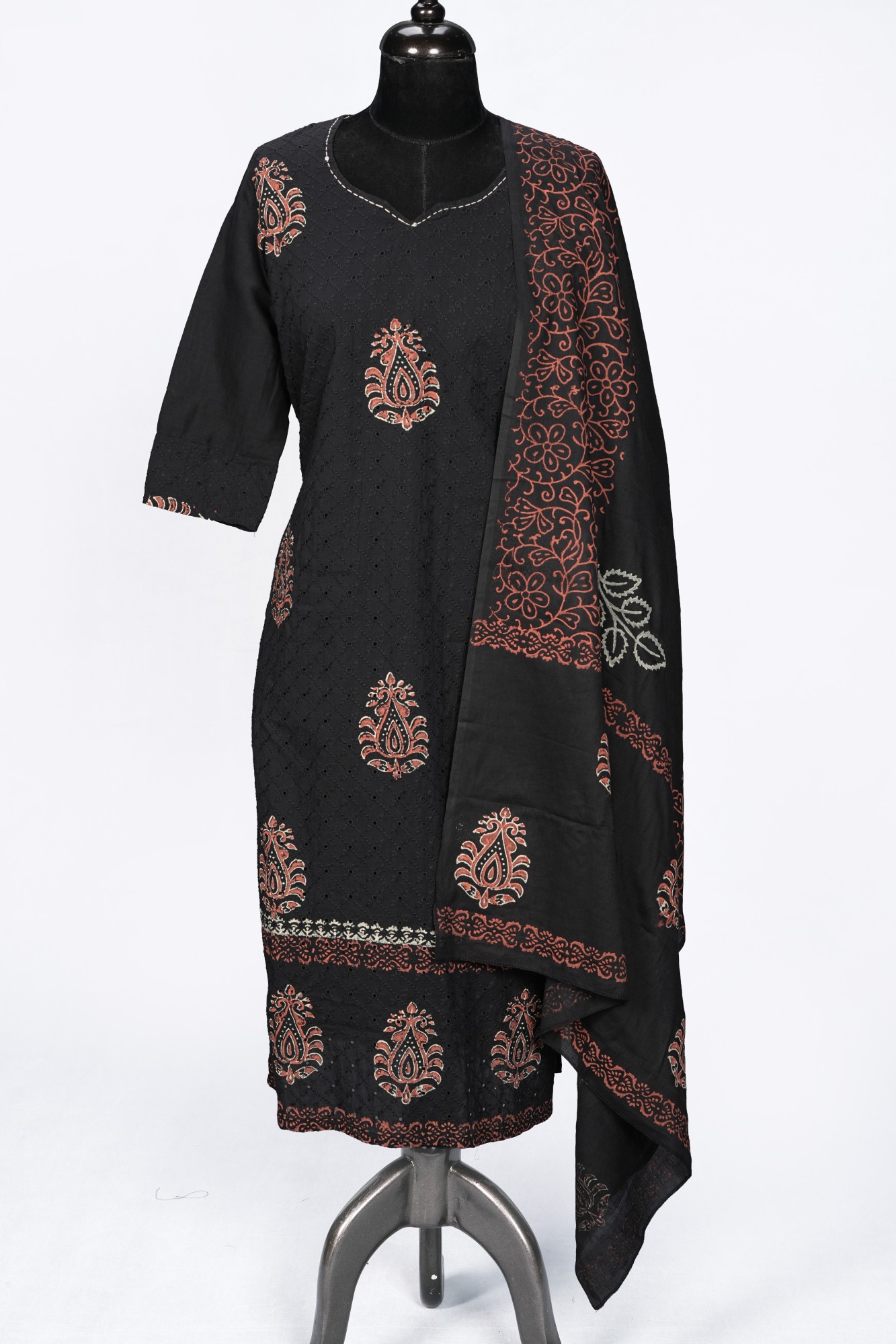 ajrak dupatta with black dress Modal Silk Ajrakh Print Salwar Suit Plain Black Santoon Bottom and a printed dupatta